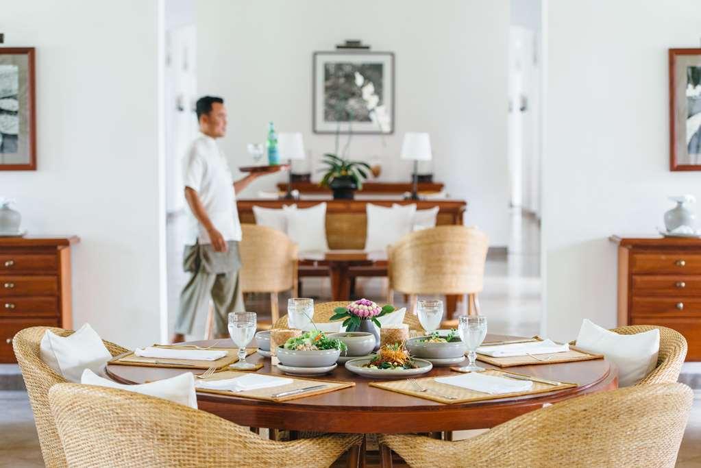 Amantaka Resort Луанг Прабанг Ресторант снимка